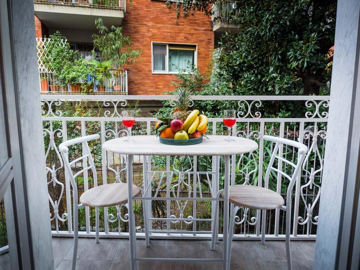 شقة Chiaia Premium Flat, Naples Center, Near Seaside المظهر الخارجي الصورة